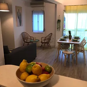  Apartamento Cactus 2 Bedroom On Calle San Miguel Minutes From The By Namaste Elite España